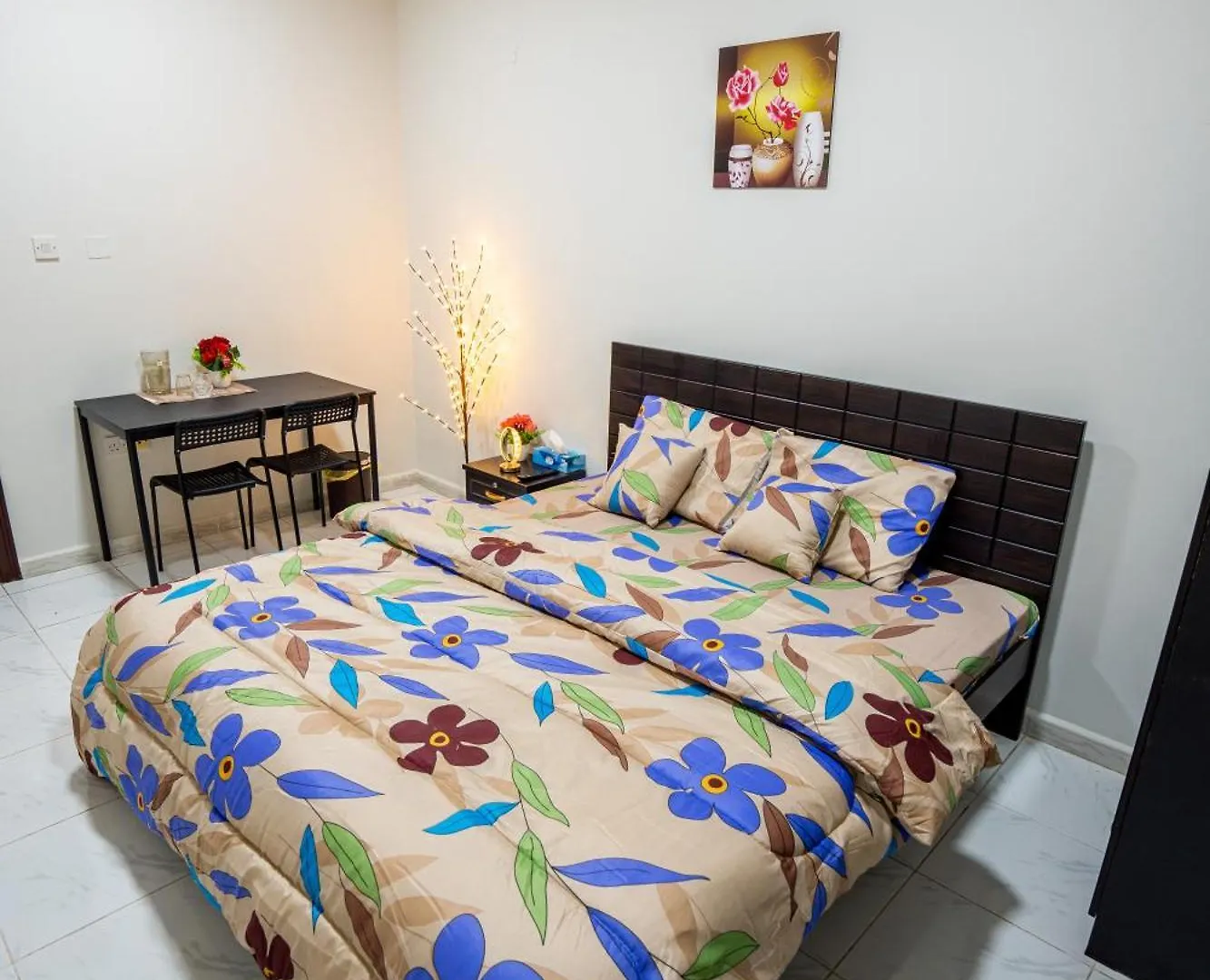 Homestay szállás Tourist Peaceful Family Rooms Abu Dhabi Me11Apt Baith Al Jannah Llc